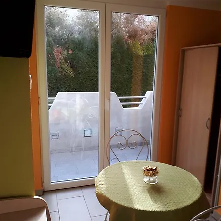Sobe-apartma Homestay