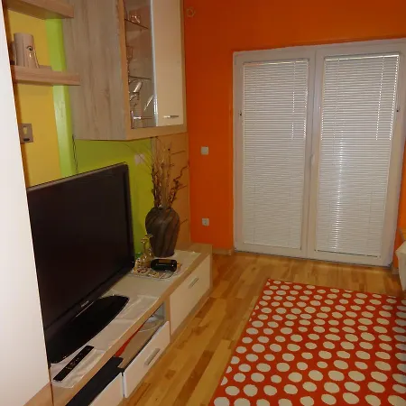 Sobe- - - Free Parking! Maribor