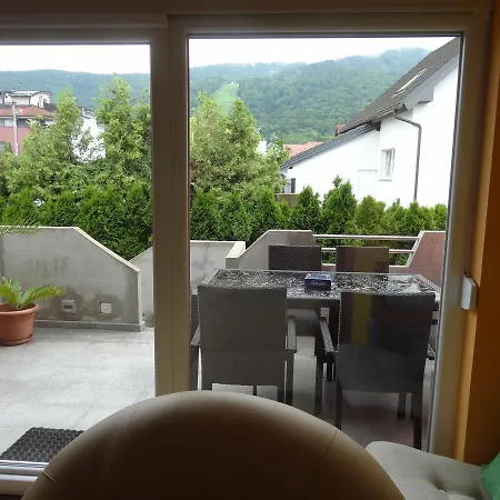 Homestay Sobe-apartma *