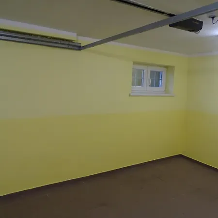 Sobe- - - Free Parking! * Maribor