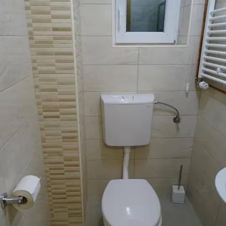 Sobe-apartma *