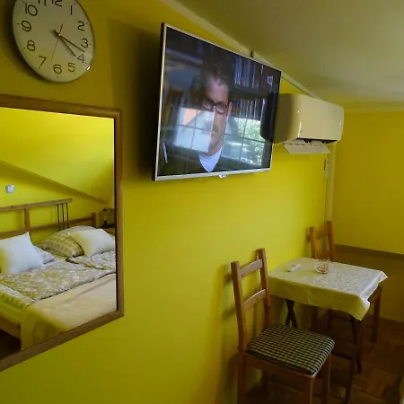 Sobe- - - Free Parking!