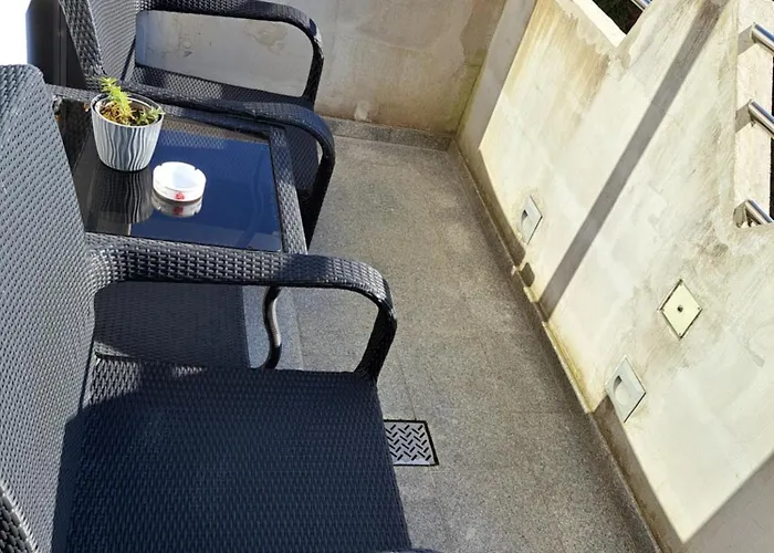 Sobe- - - Free Parking! Homestay *