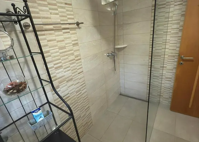 Sobe- - - Free Parking! Homestay Maribor