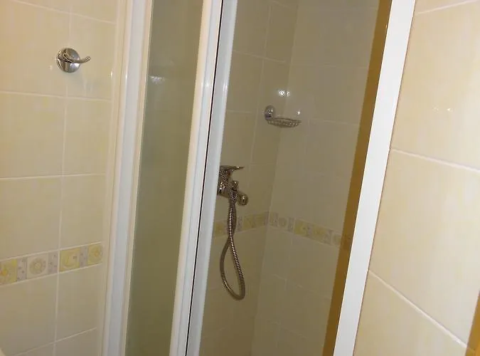 Sobe- - - Free Parking! *