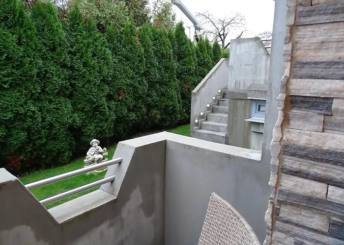 Sobe- - - Free Parking! Homestay *