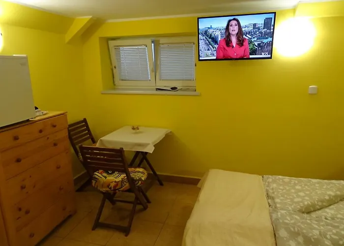 Homestay Sobe- - - Free Parking! *