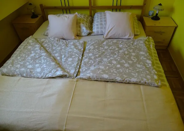 Sobe- - - Free Parking! Homestay *