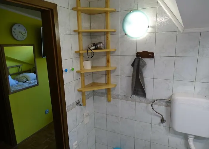 Sobe- - - Free Parking! *